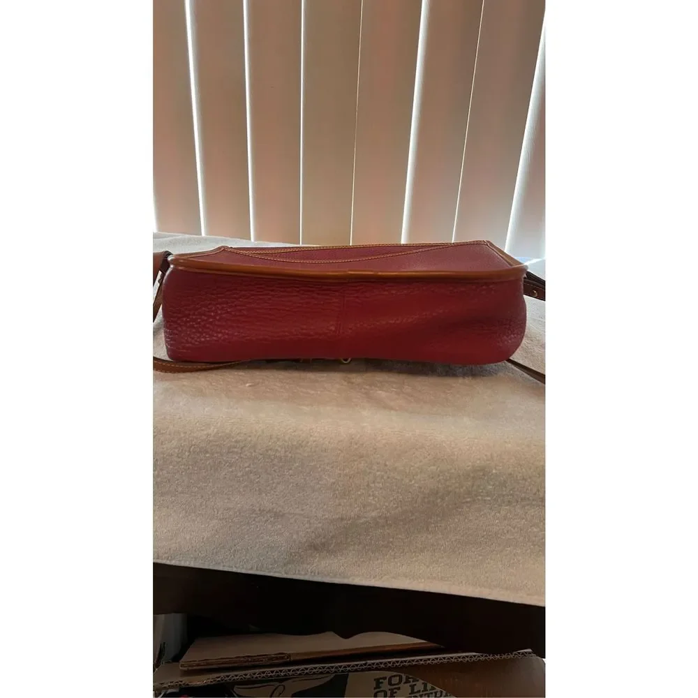 Vintage Dooney & Bourke Red leather Top Handle All Weather Crossbody 80's & 90's - Picture 8 of 10